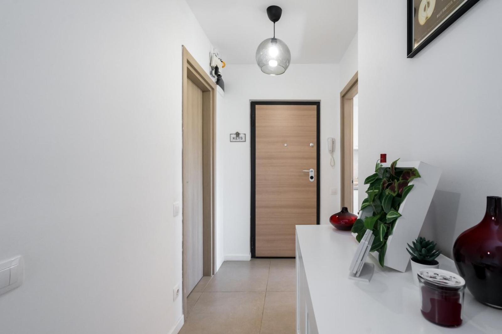 A Home Away - Politehnica Park Bucureşti Exterior foto