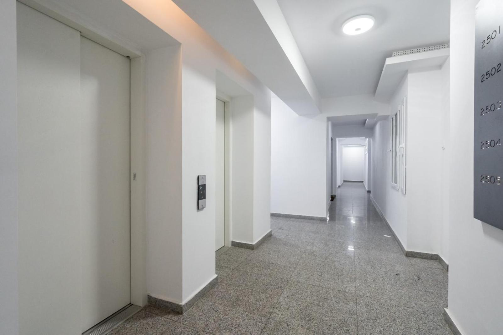 A Home Away - Politehnica Park Bucureşti Exterior foto